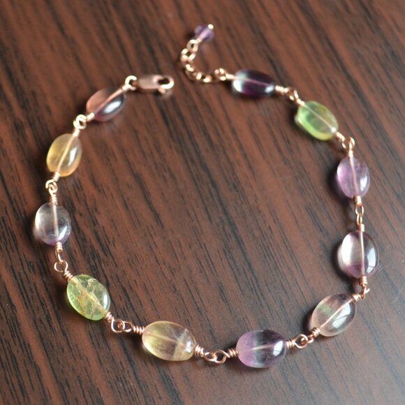 Fluorite Gemstone Bracelet in Rose Gold - Handmade - Picture 4 of 5